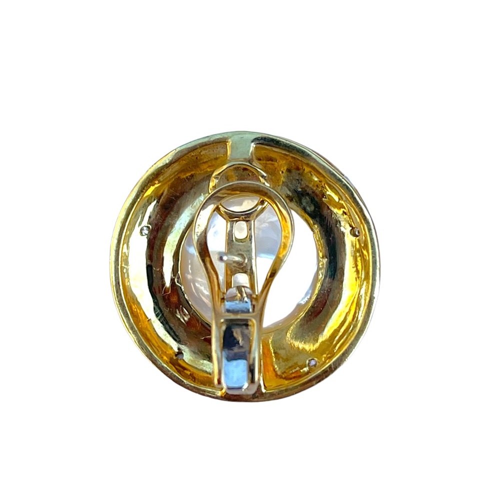 Vintage Authentic MABE White Pearl Earrings 18kt (750) gold and diamonds 💎 - Picture 14 of 16